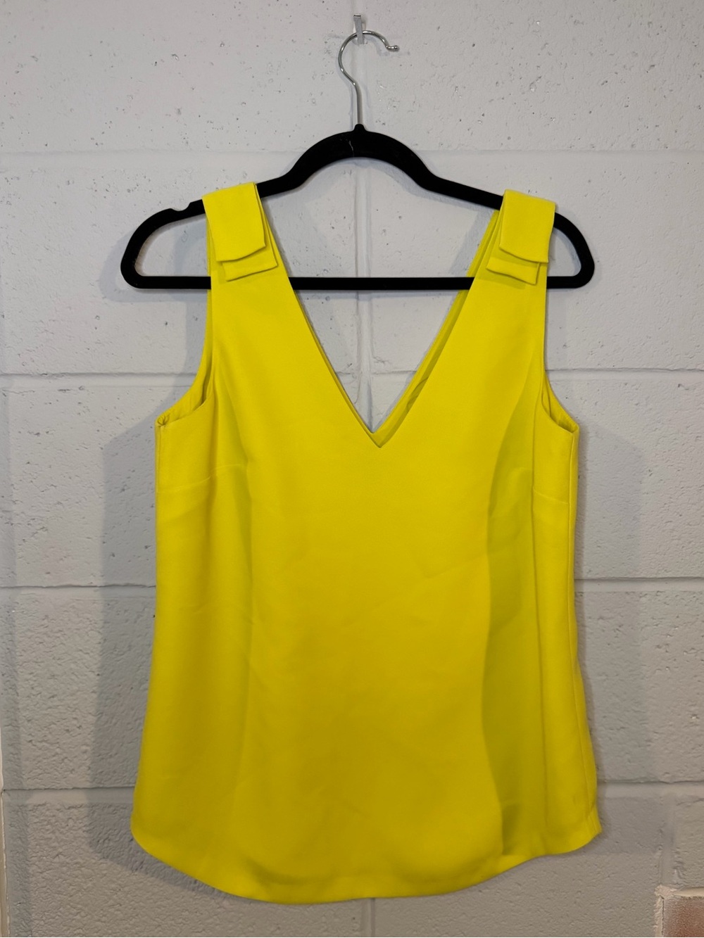 Banana Republic Bright Yellow V-Neck Sleeveless Camisole